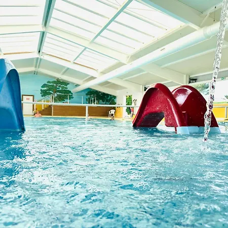 Les Charmettes Mobilhome Neuf 3 Ch - 2 Sdb Climatise - Terrasse Totalement Abritee - Locsweethome