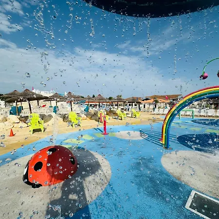 Les Charmettes Mobilhome Neuf 3 Ch - 2 Sdb Climatise - Terrasse Totalement Abritee - Locsweethome Horská chata *