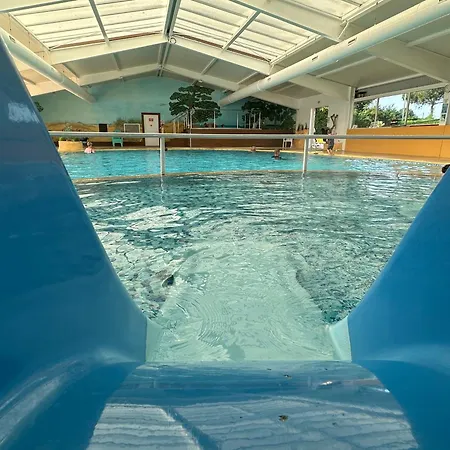 Les Charmettes Mobilhome Neuf 3 Ch - 2 Sdb Climatise - Terrasse Totalement Abritee - Locsweethome Horská chata Les Mathes