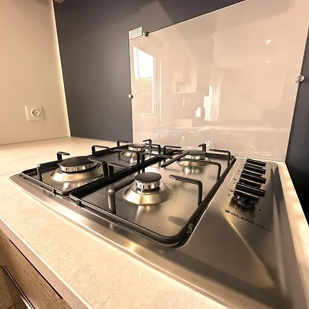 Les Charmettes Mobilhome Neuf 3 Ch - 2 Sdb Climatise - Terrasse Totalement Abritee - Locsweethome *