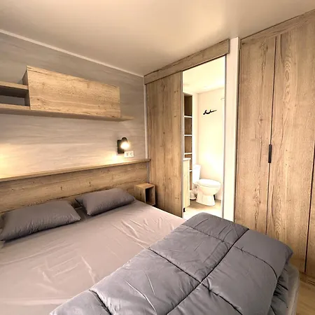 Les Charmettes Mobilhome Neuf 3 Ch - 2 Sdb Climatise - Terrasse Totalement Abritee - Locsweethome Horská chata *