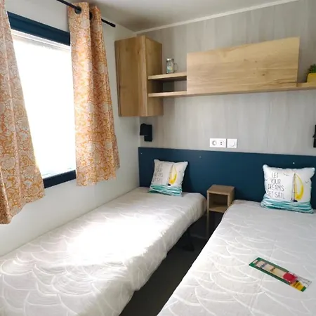 샬레 Mobilhome Neuf 3 Ch 40 M2 Climatise - Les Charmettes *