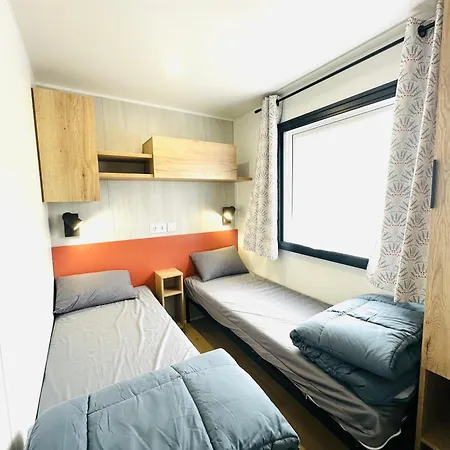 Chalet Mobilhome Neuf 3 Ch 40 M2 Climatise - Les Charmettes *