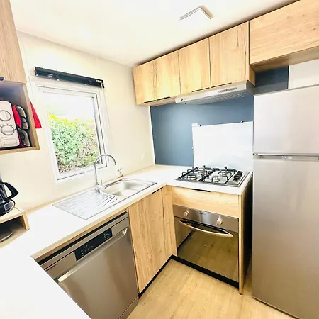Mobilhome Neuf 3 Ch 40 M2 Climatise - Les Charmettes * 레 마트