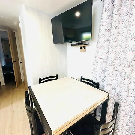 Mobilhome Neuf 3 Ch 40 M2 Climatise - Les Charmettes Chalet Les Mathes