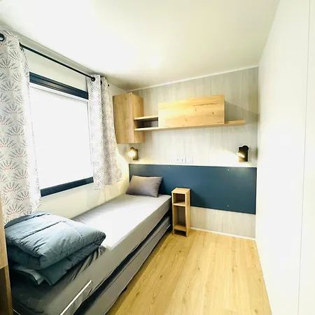 Les Charmettes Mobilhome Neuf 3 Ch - 2 Sdb Climatise - Terrasse Totalement Abritee - Locsweethome Alpehytte *