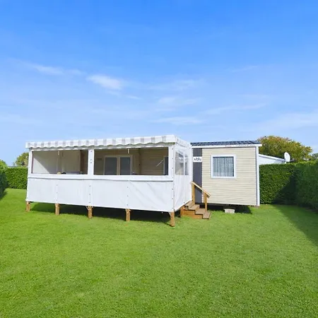 Alpehytte Les Charmettes Mobilhome Neuf 3 Ch - 2 Sdb Climatise - Terrasse Totalement Abritee - Locsweethome
