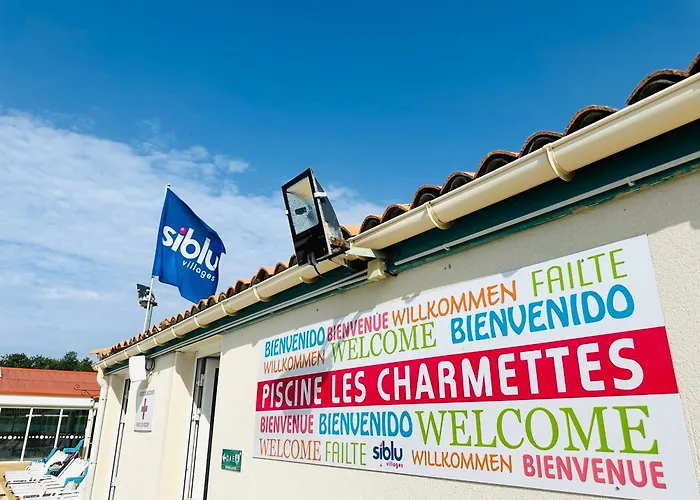 シャレー Les Charmettes Mobilhome Neuf 3 Ch - 2 Sdb Climatise - Terrasse Totalement Abritee - Locsweethome レ・マトゥ