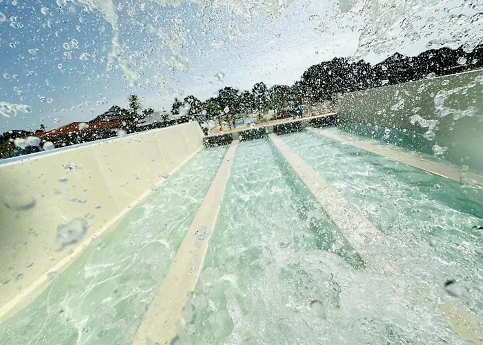 シャレー Les Charmettes Mobilhome Neuf 3 Ch - 2 Sdb Climatise - Terrasse Totalement Abritee - Locsweethome レ・マトゥ