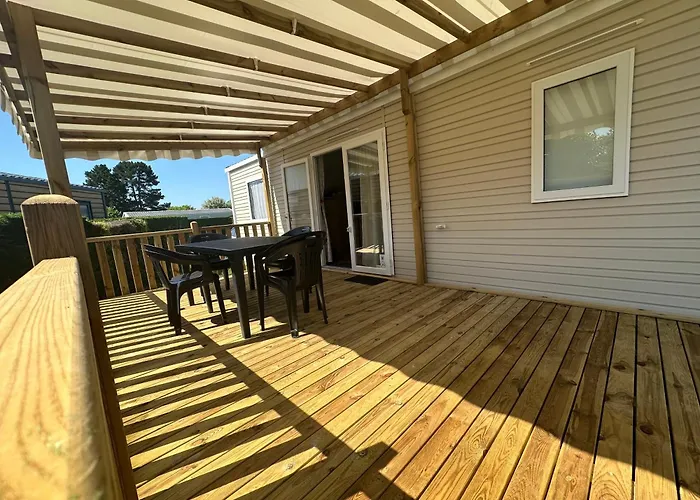 Les Charmettes Mobilhome Neuf 3 Ch - 2 Sdb Climatise - Terrasse Totalement Abritee - Locsweethome レ・マトゥ